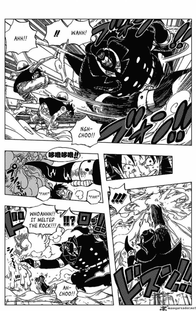 One Piece Manga Chapter 534 page 13 - Chief Warden Magellan vs. Pirate Luffy