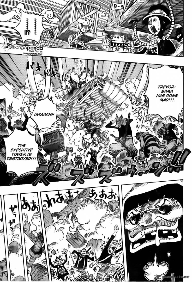 One Piece Manga Chapter 739 page 4 - Commander